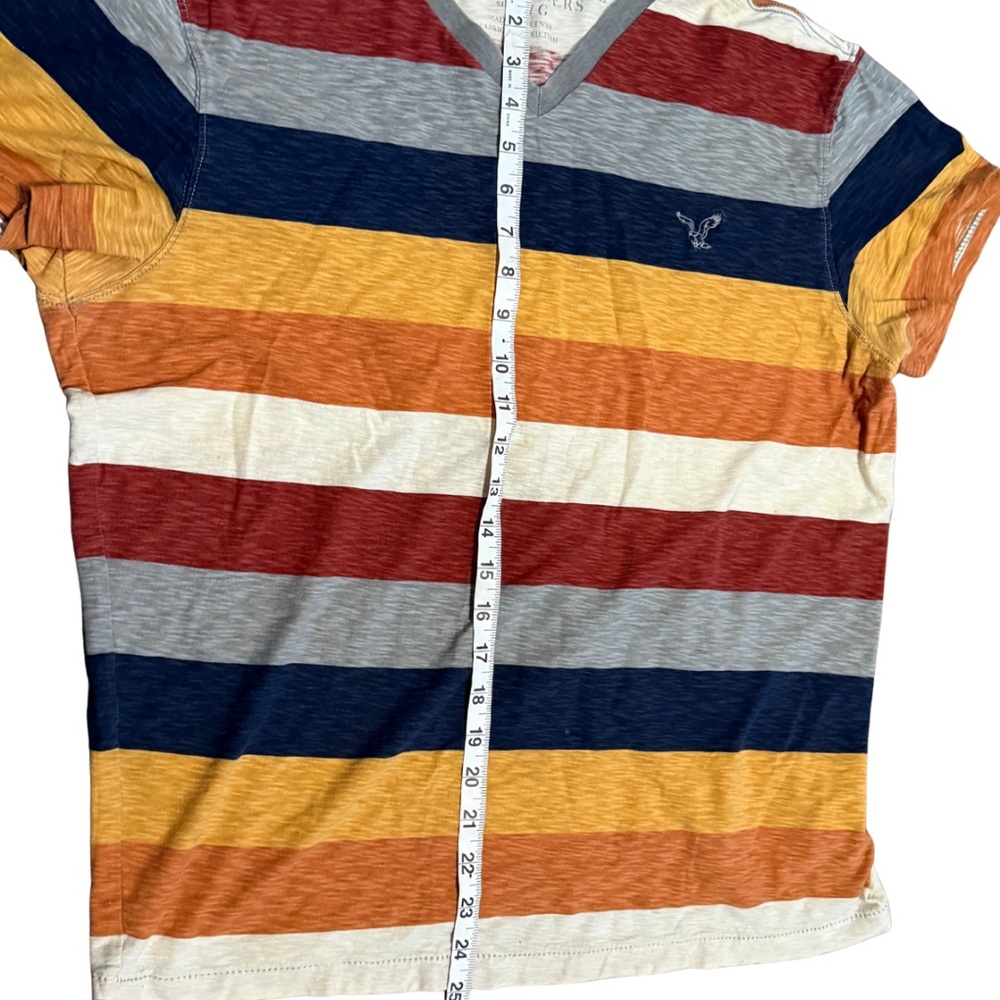American Eagle Outfitters Mens Y2K Striped V Neck Tee Athletic Fit Large - Picture 6 of 6